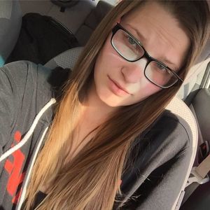 Meet your Posher, Krista